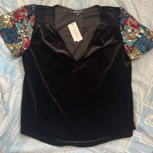 New with tags Sequined sleeve Sugar lips light velvety v neck blouse